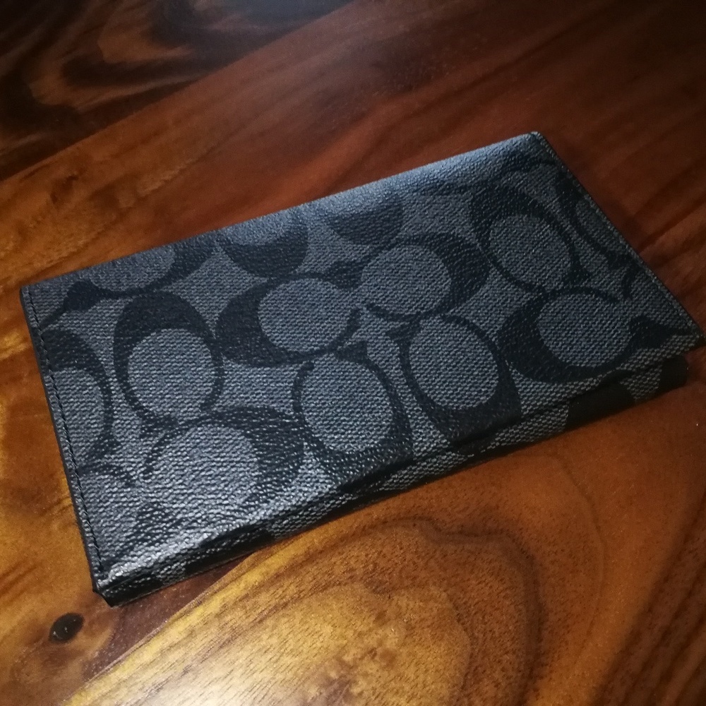 New! Coach F63972 Signature Universal Phone Case